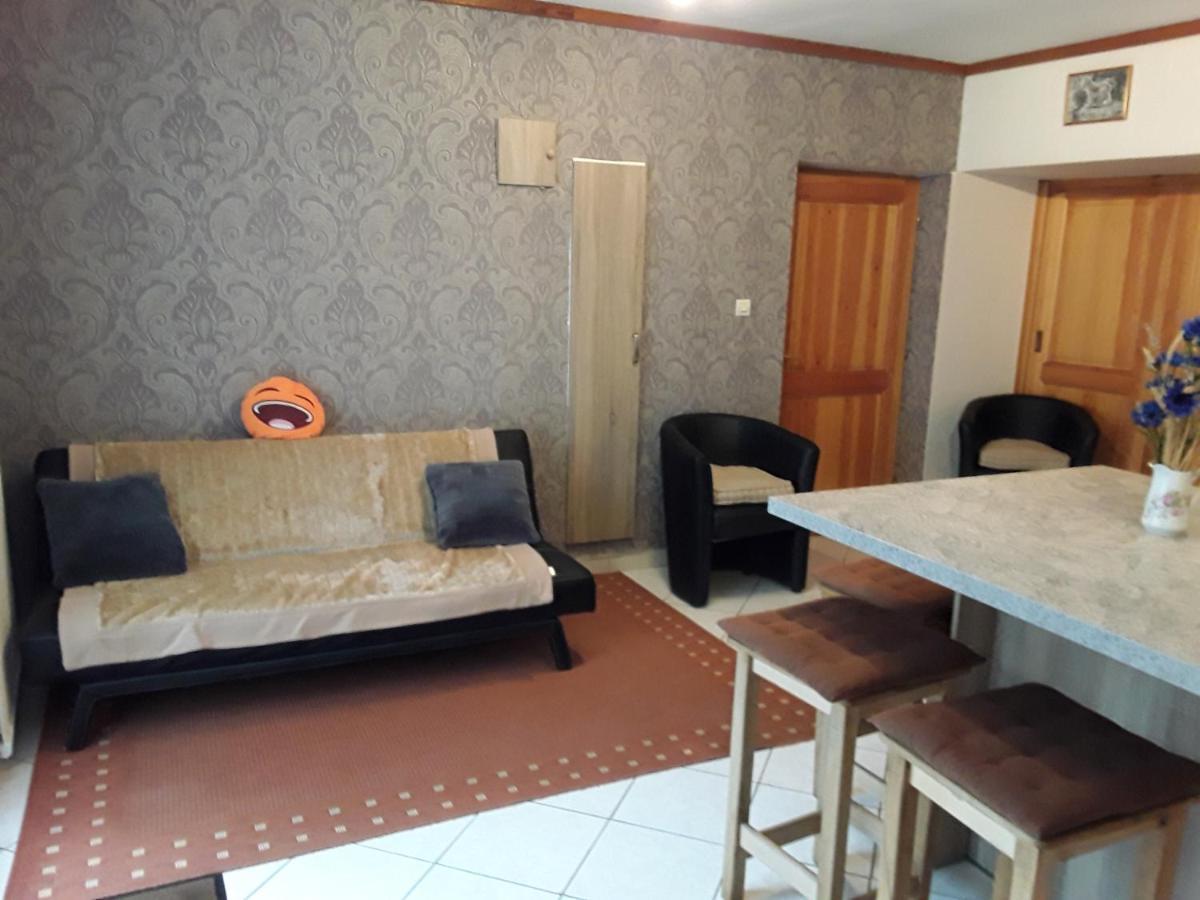 Chambres D'Hotes Au Vieux Moulin Entre Sarreguemine Et Bitche Rahling エクステリア 写真