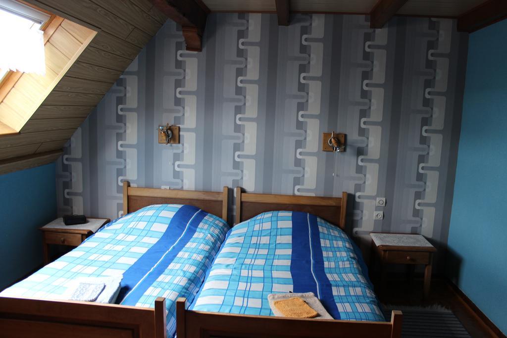 Chambres D'Hotes Au Vieux Moulin Entre Sarreguemine Et Bitche Rahling 部屋 写真